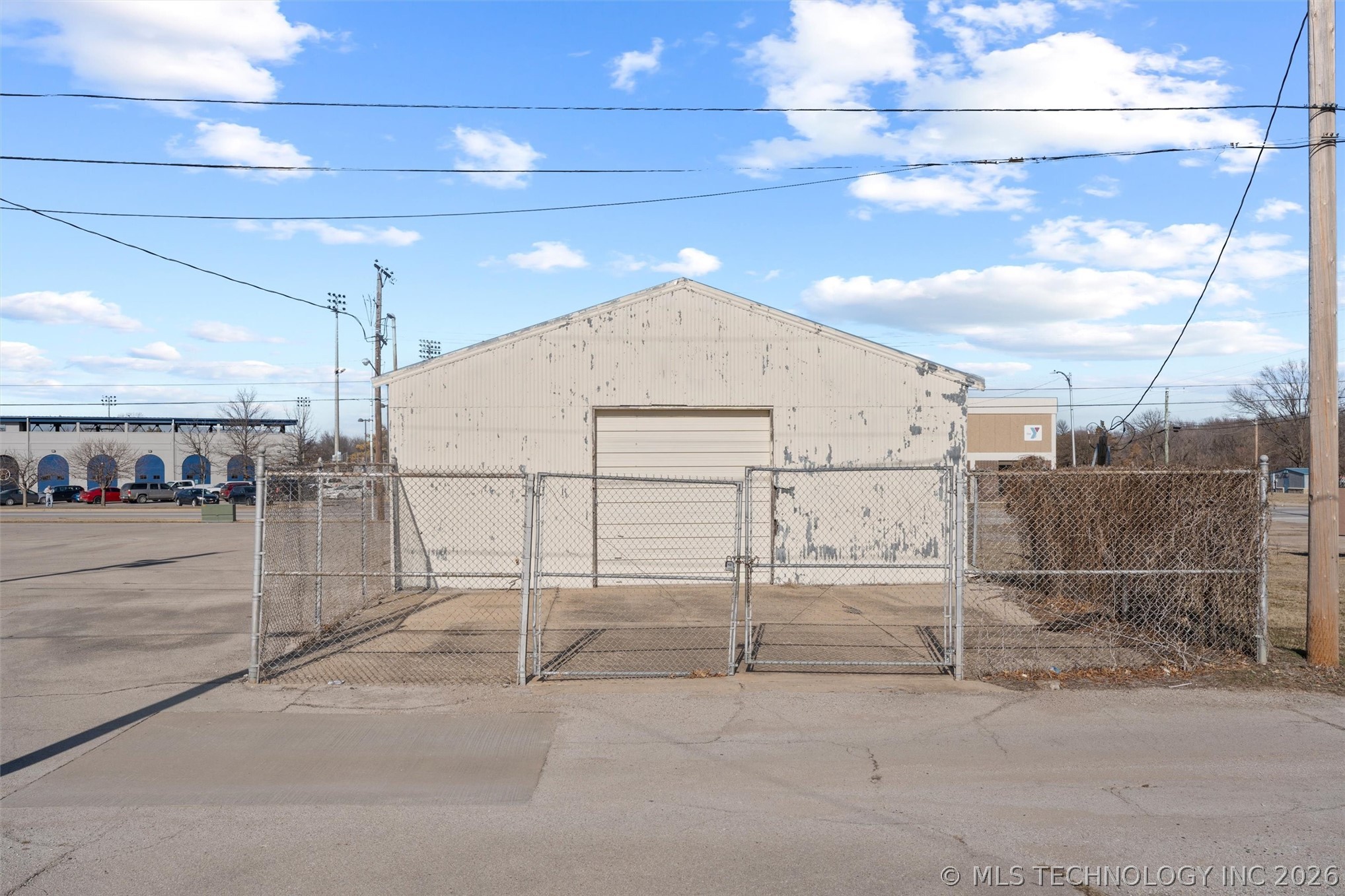 100 SE Dewey Avenue Bartlesville OK 74003
