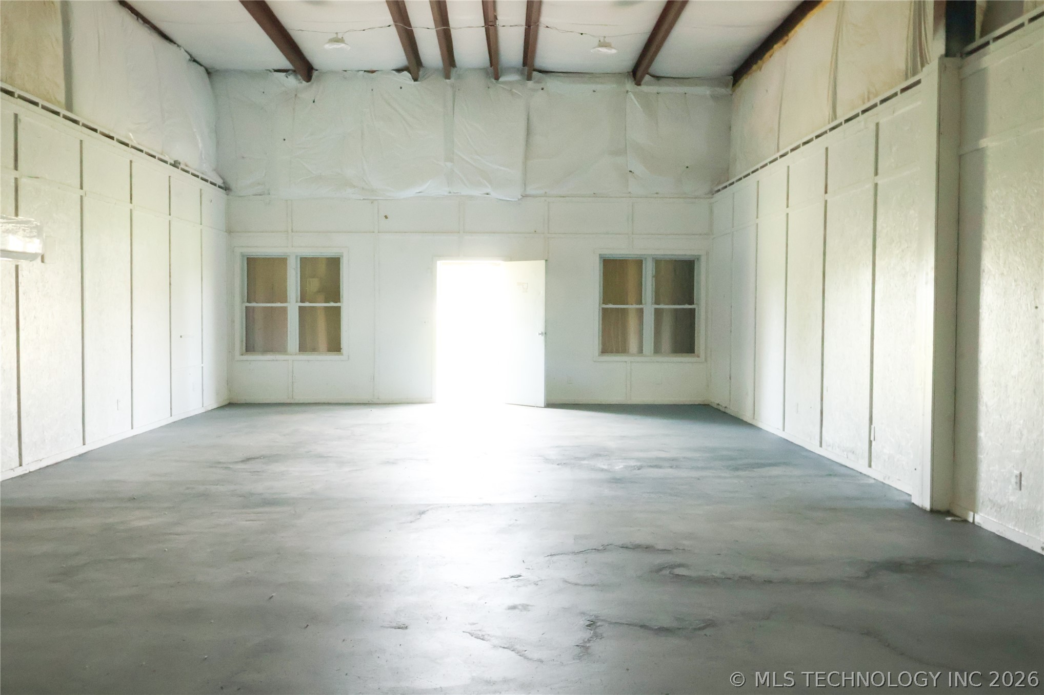 5577 W 630 Road Chouteau OK 74337