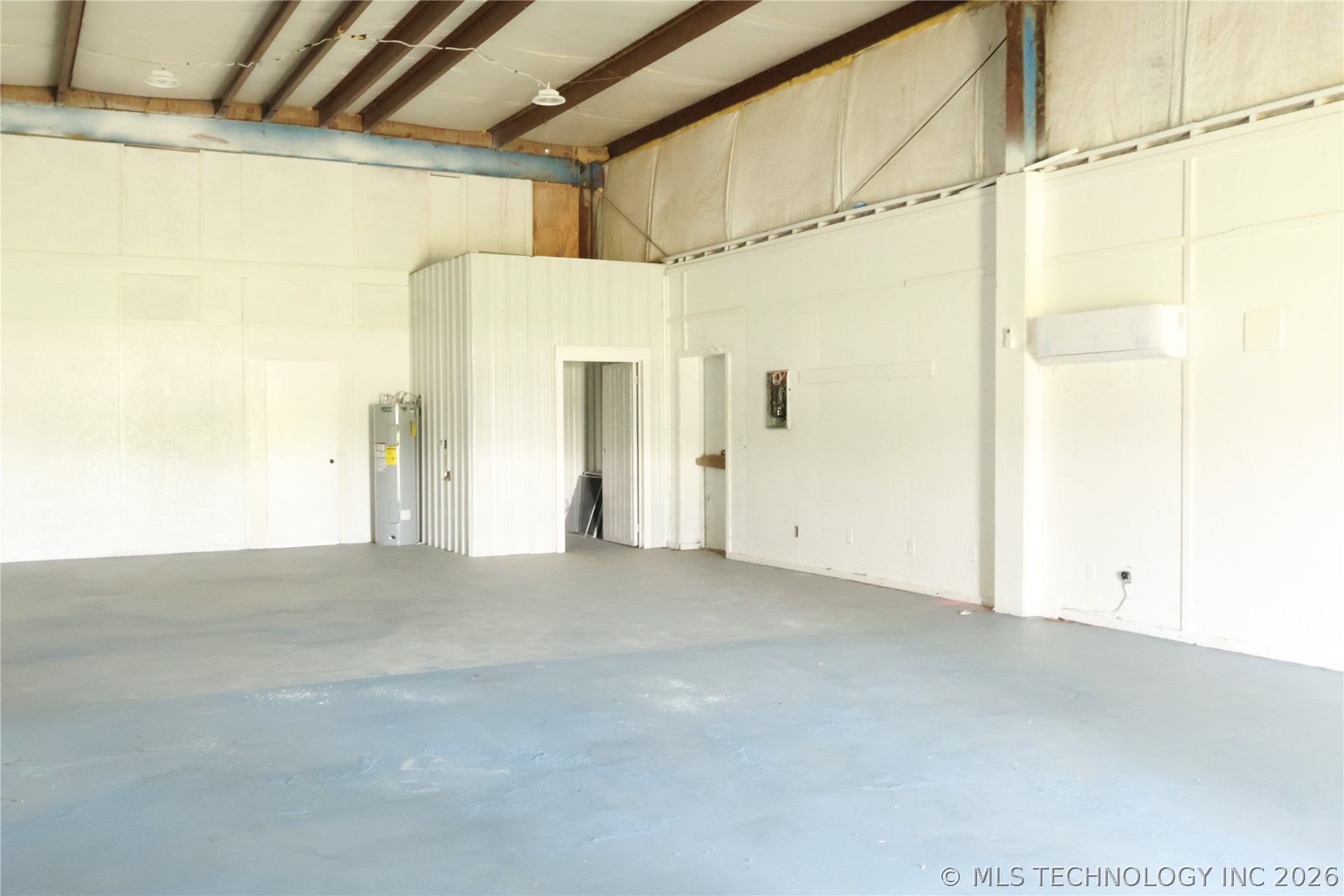 5577 W 630 Road Chouteau OK 74337