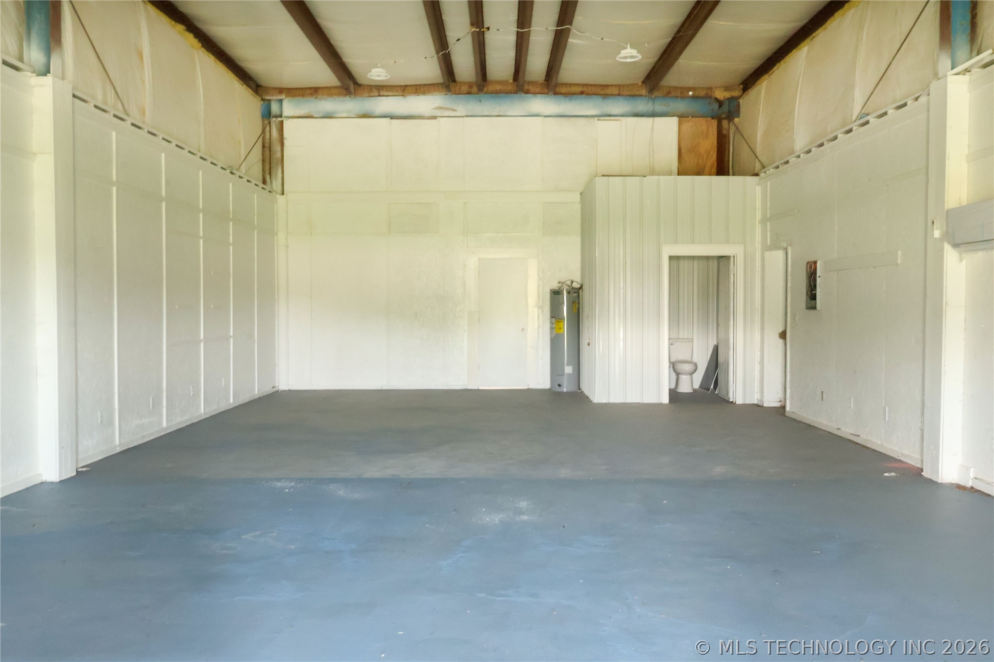 5577 W 630 Road Chouteau OK 74337