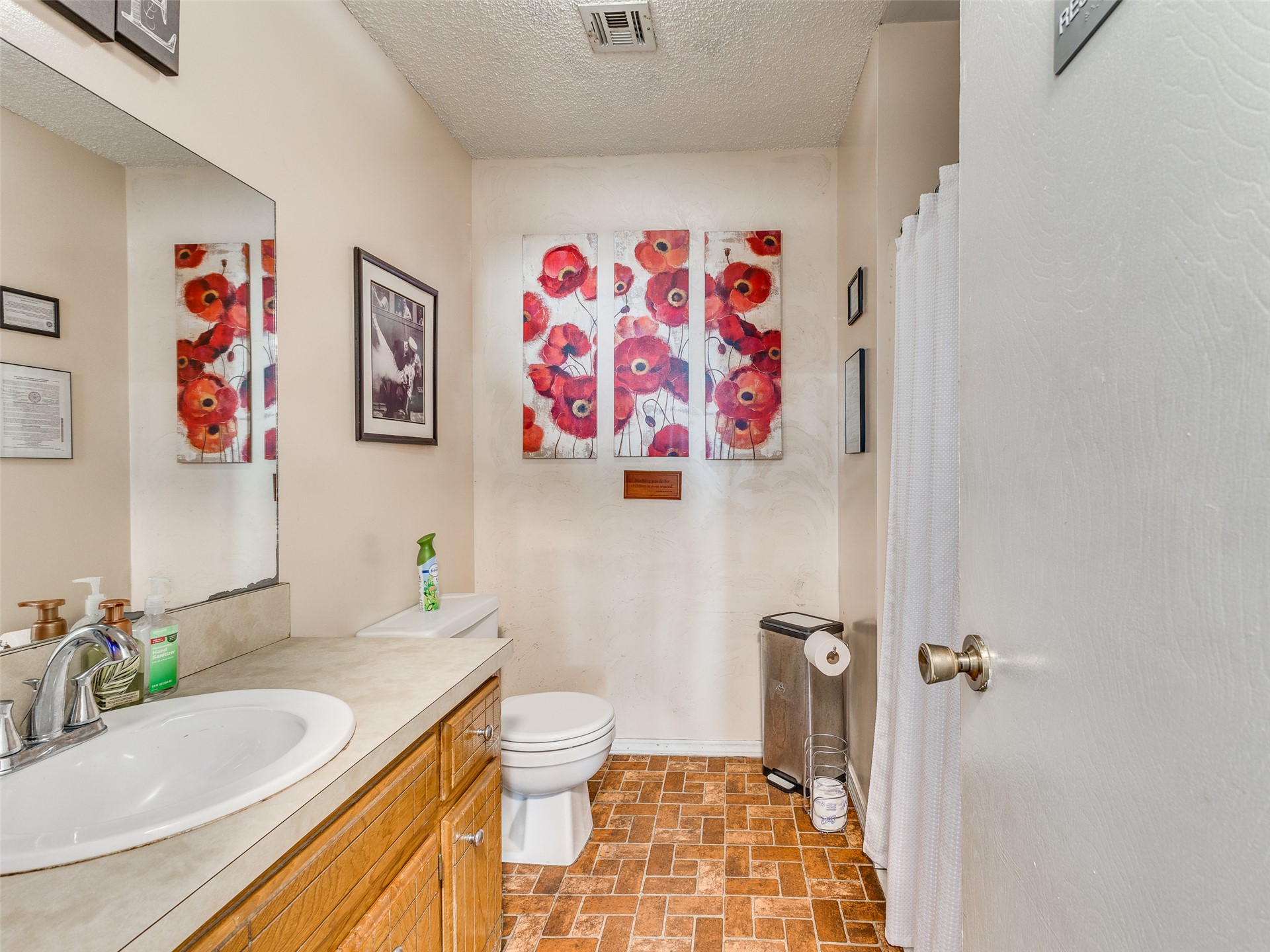 305 S Chickasaw Avenue Claremore OK 74017
