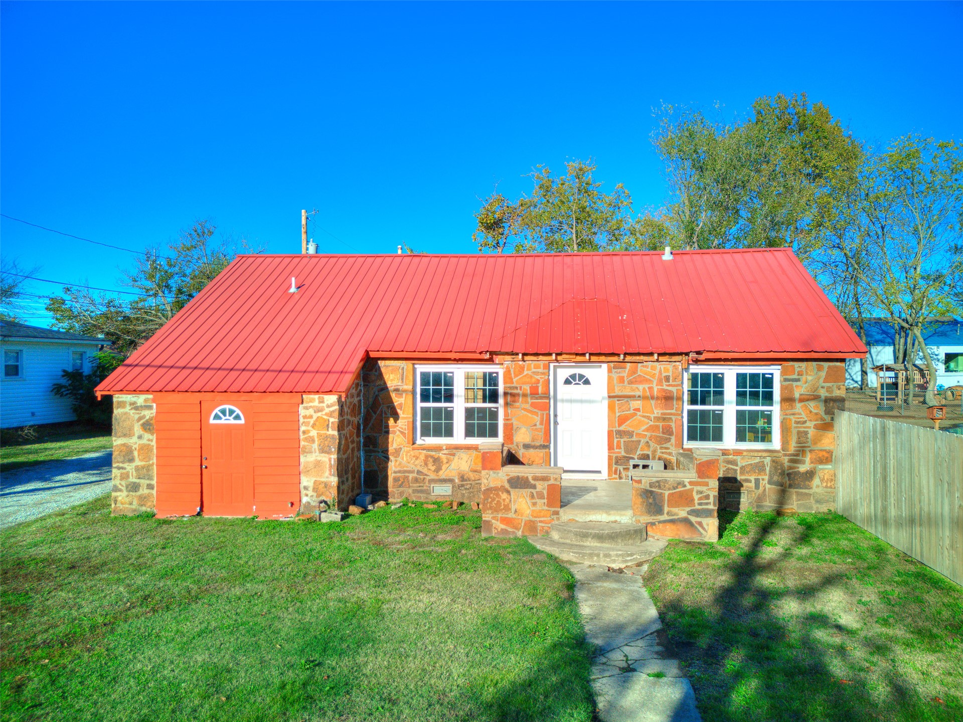 305 S Chickasaw Avenue Claremore OK 74017