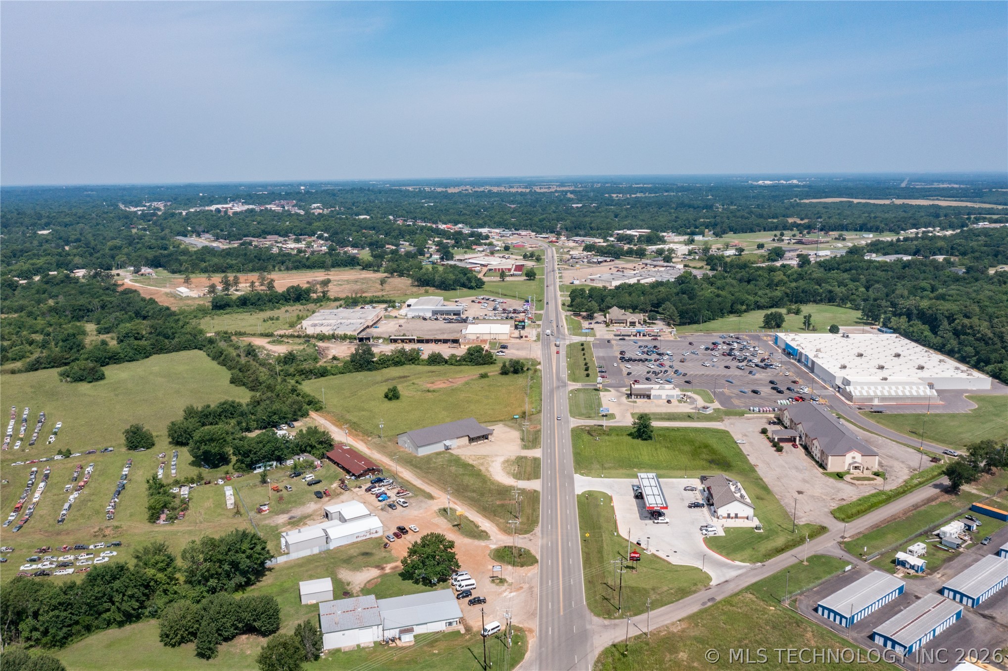 1910 E Jackson Street Hugo OK 74743