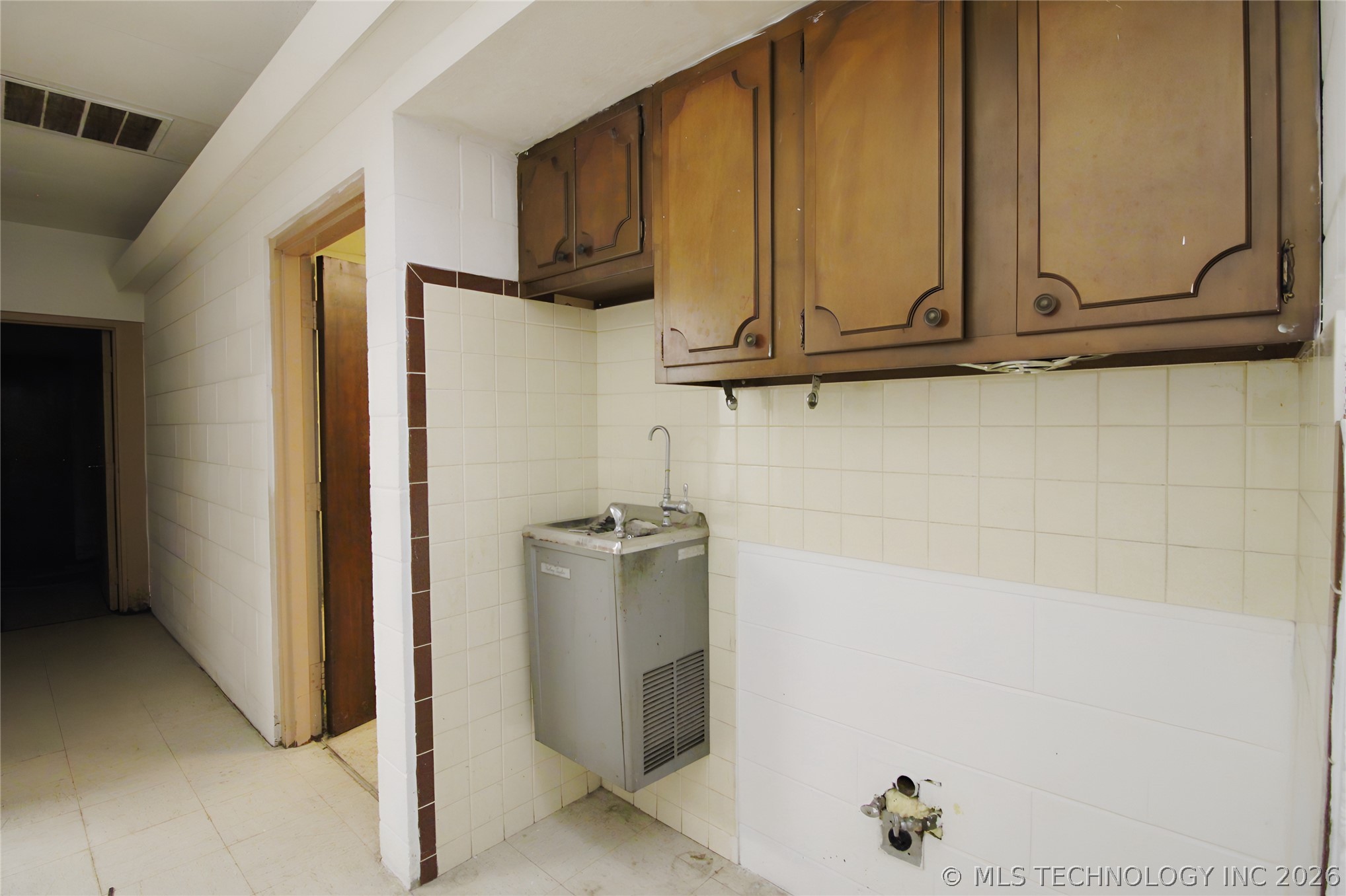 1501 W Main Street Henryetta OK 74437
