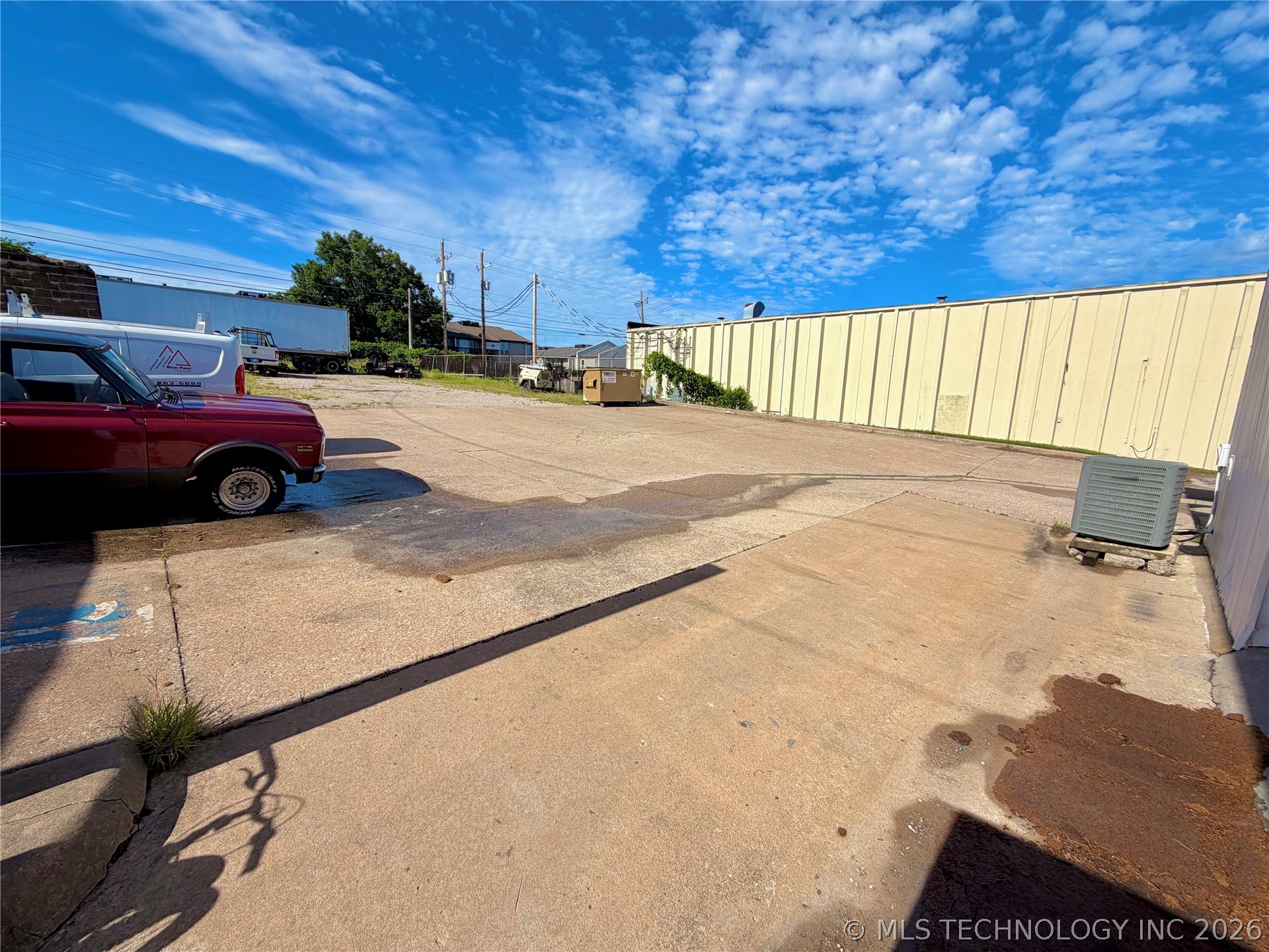 7446 E 46th Place Tulsa OK 74145