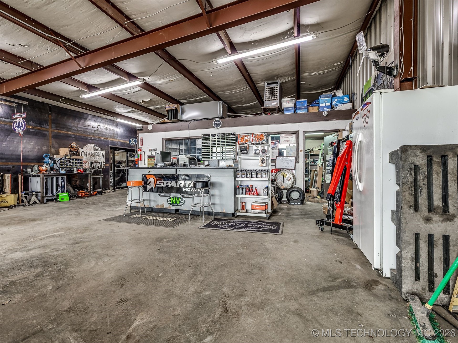2238 N Broadway Checotah OK 74426