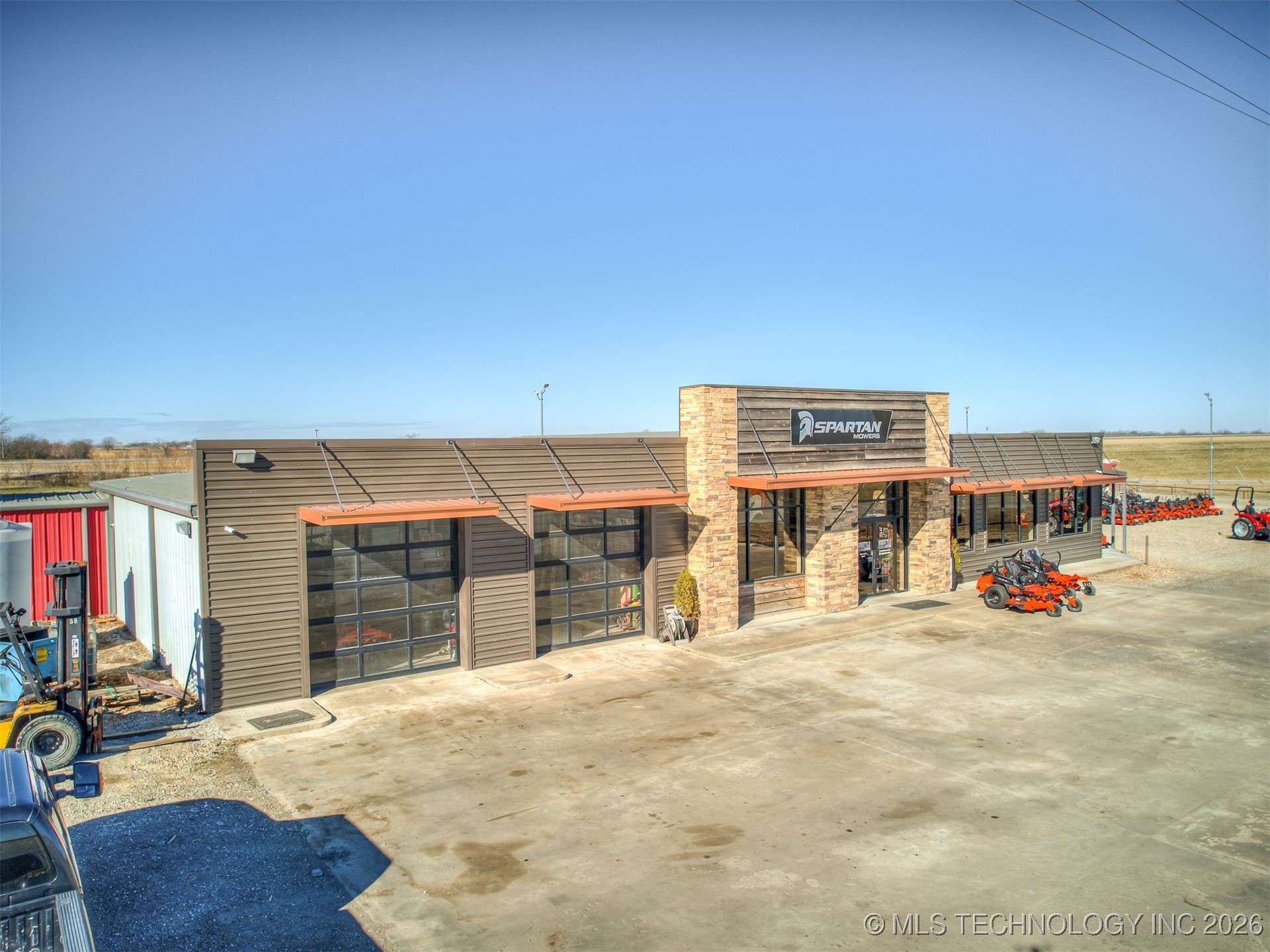 2238 N Broadway Checotah OK 74426