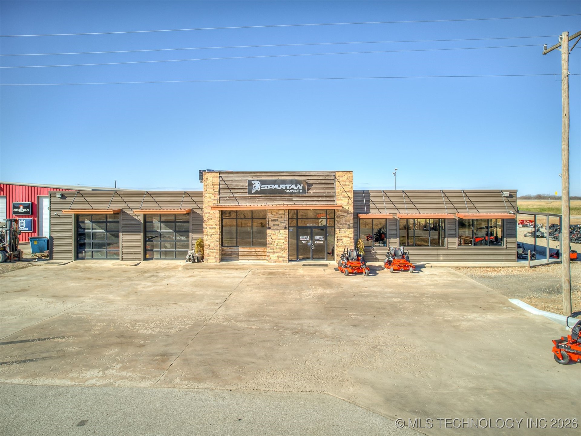 2238 N Broadway Checotah OK 74426