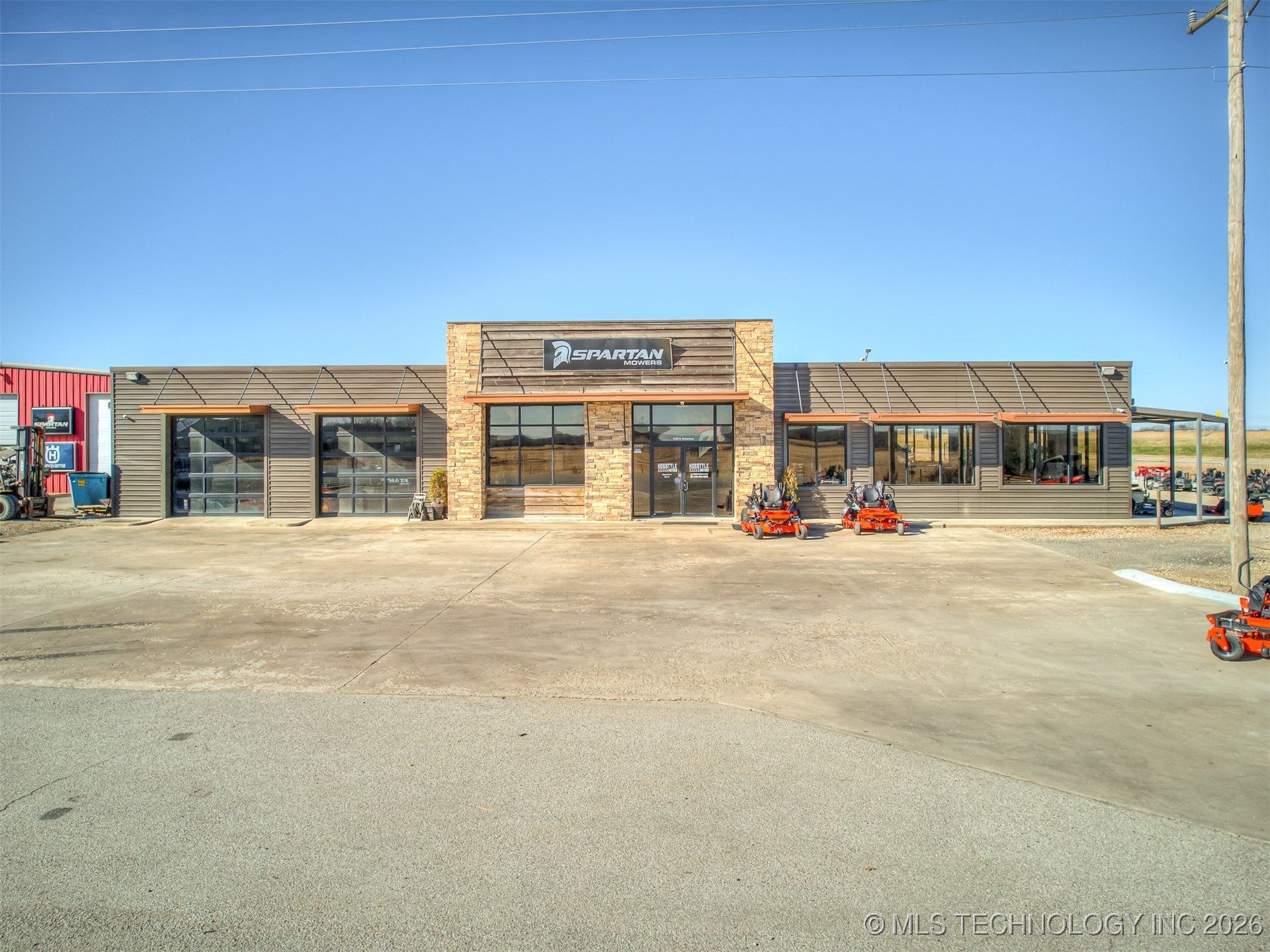 2238 N Broadway Checotah OK 74426