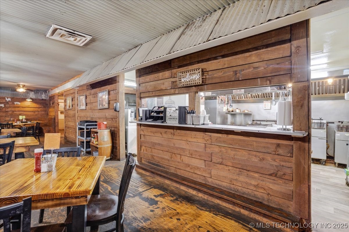 117 S Franklin Street Colbert OK 74733