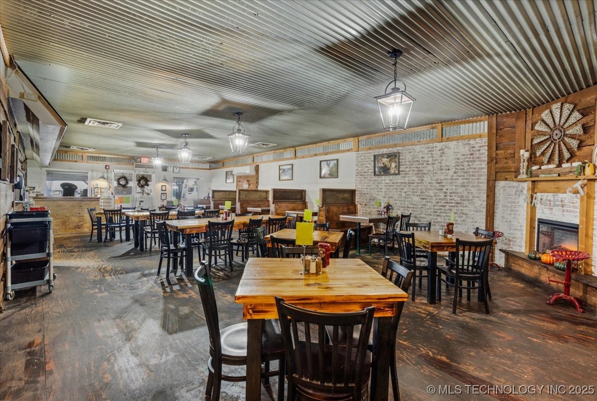 117 S Franklin Street Colbert OK 74733