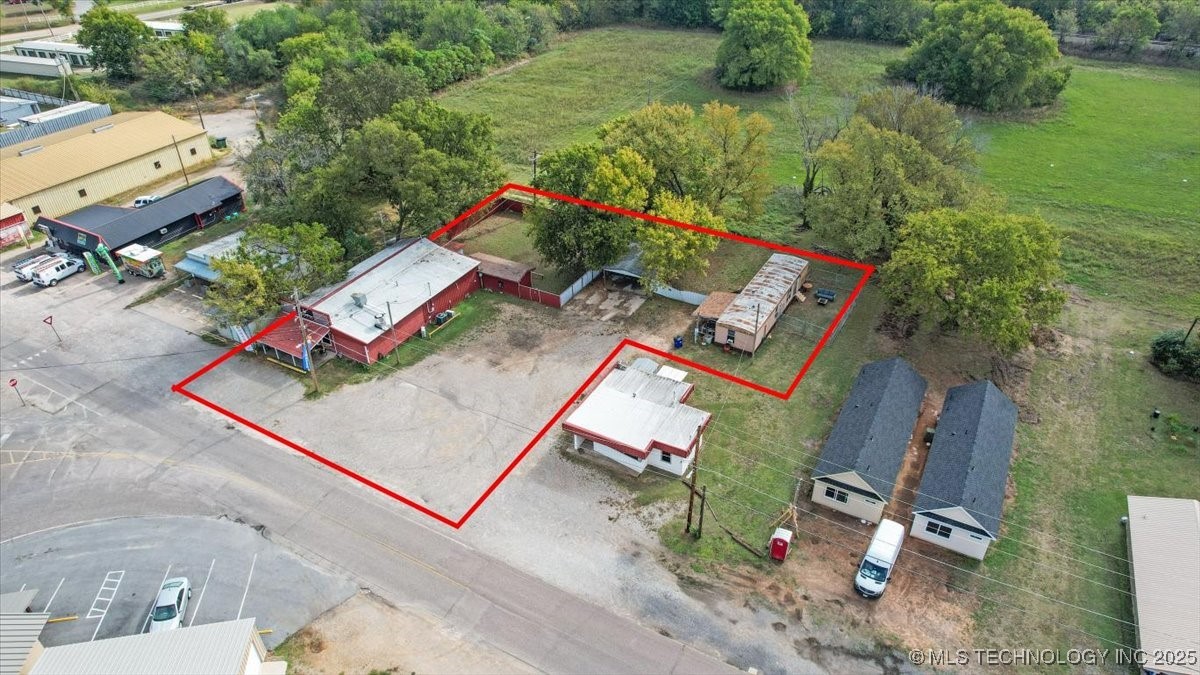 117 S Franklin Street Colbert OK 74733