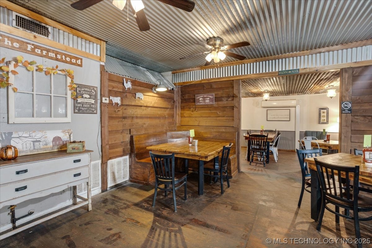 117 S Franklin Street Colbert OK 74733