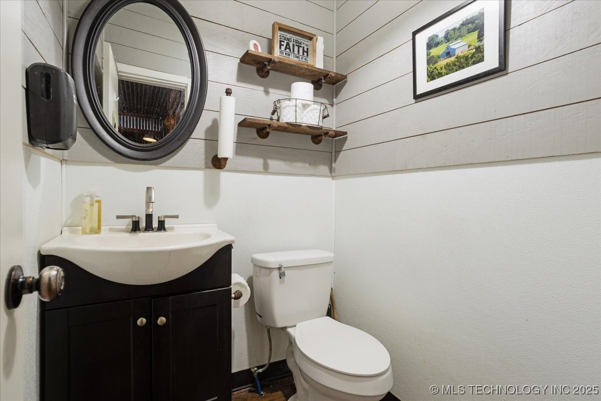 117 S Franklin Street Colbert OK 74733