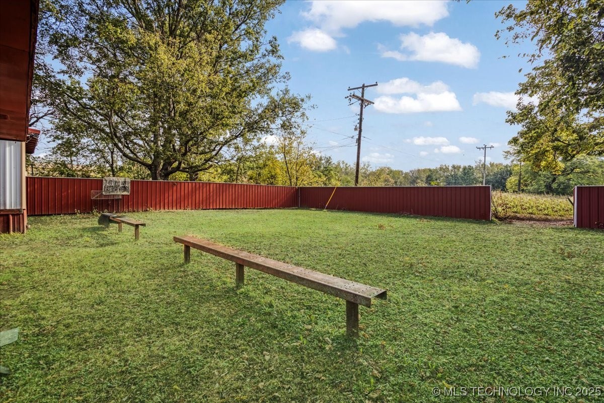 117 S Franklin Street Colbert OK 74733