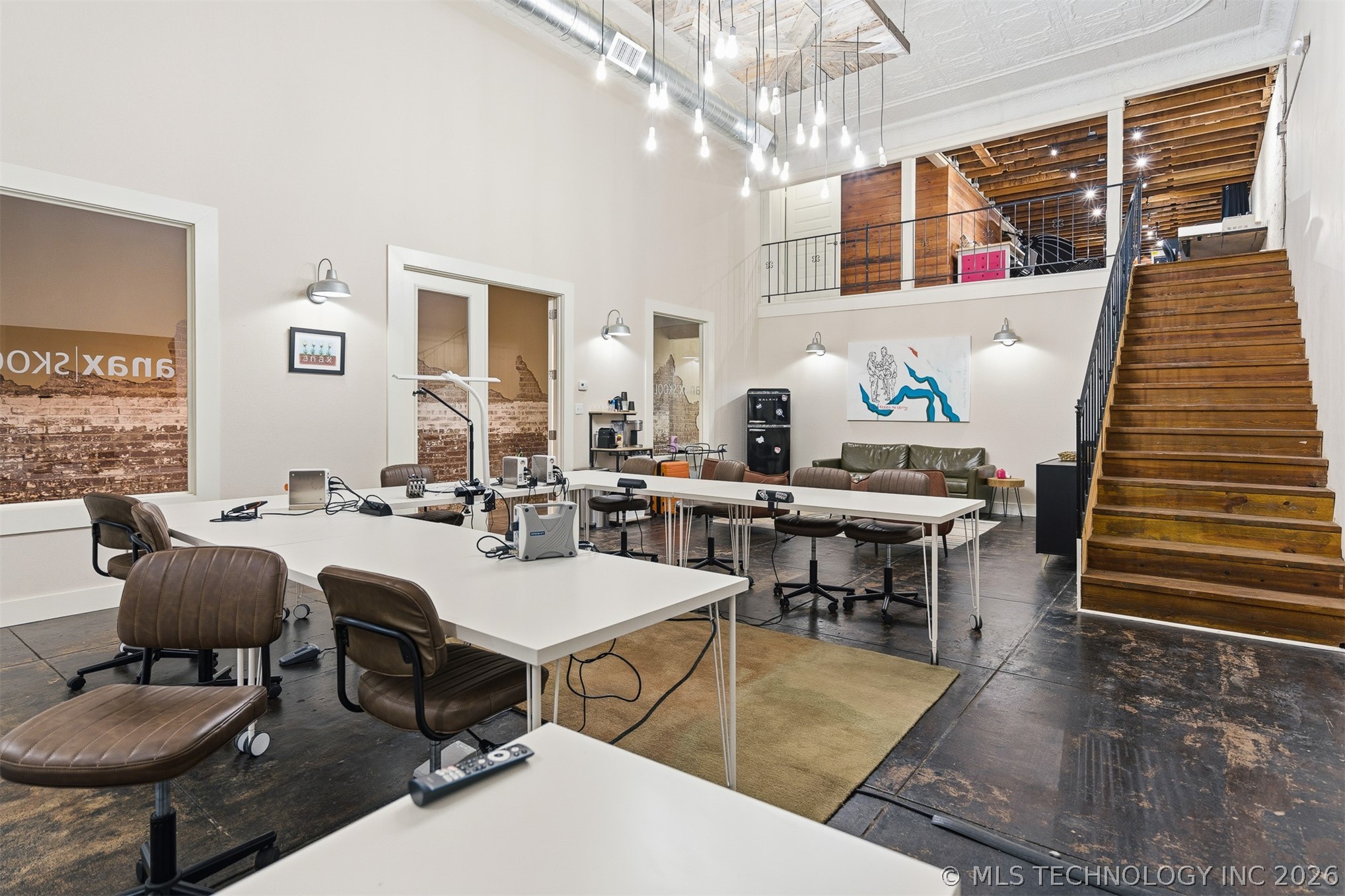 111 W Main Ardmore OK 73401