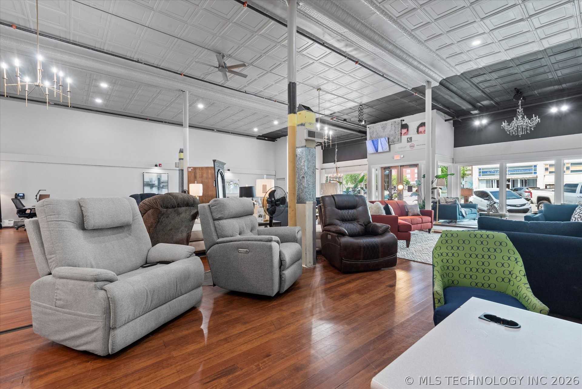 318 S Dewey Avenue Bartlesville OK 74003