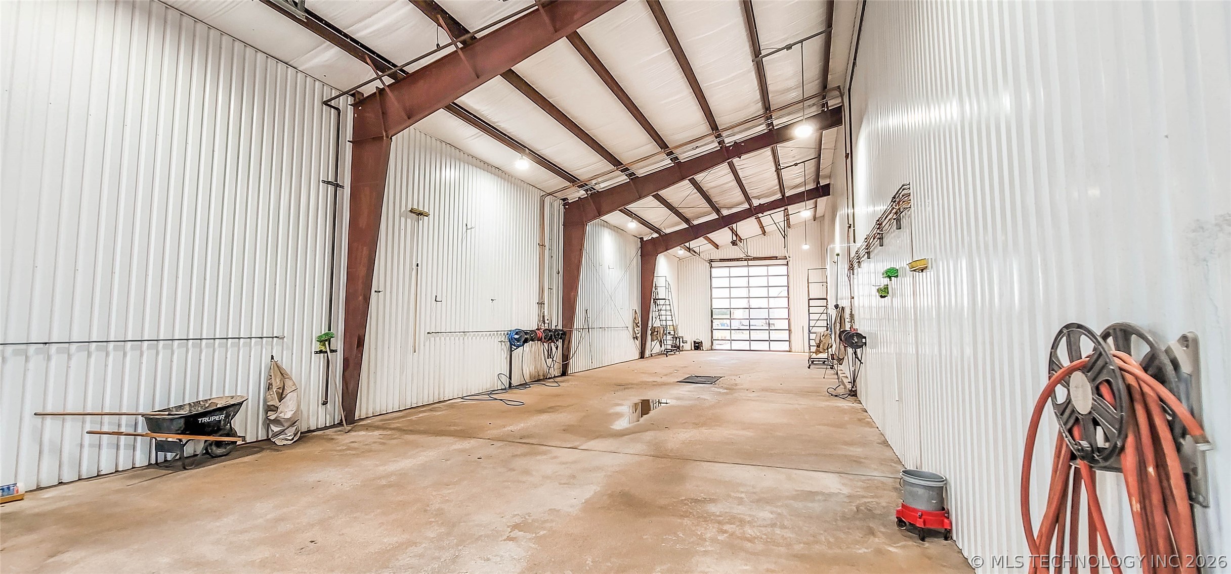 1228 W Gentry Street Checotah OK 74426