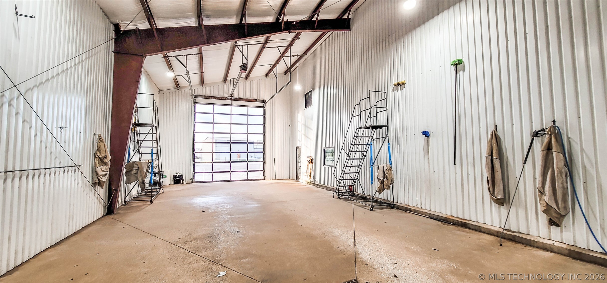 1228 W Gentry Street Checotah OK 74426