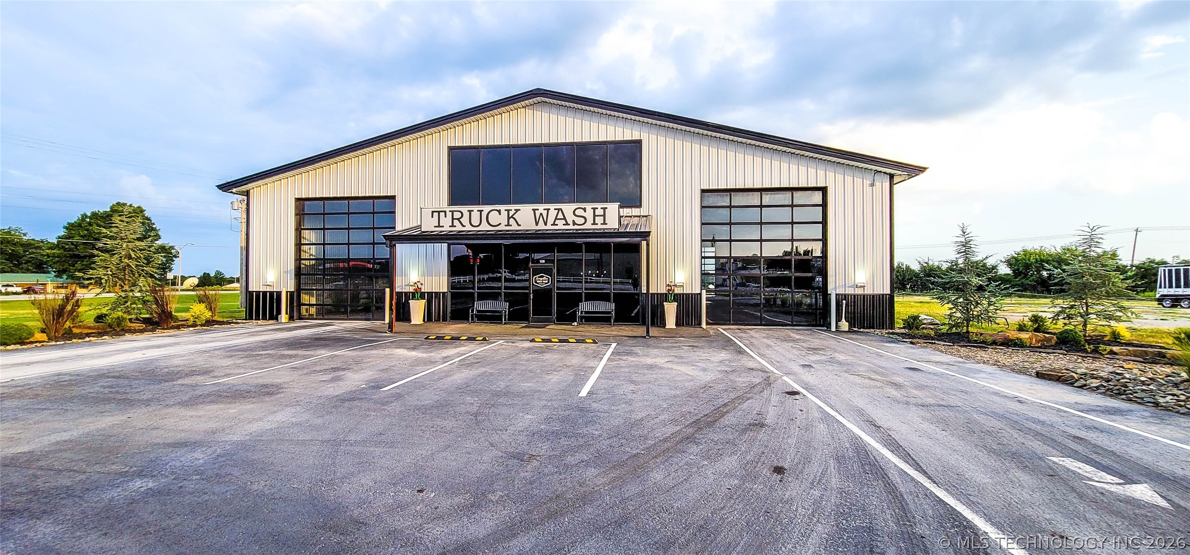 1228 W Gentry Street Checotah OK 74426