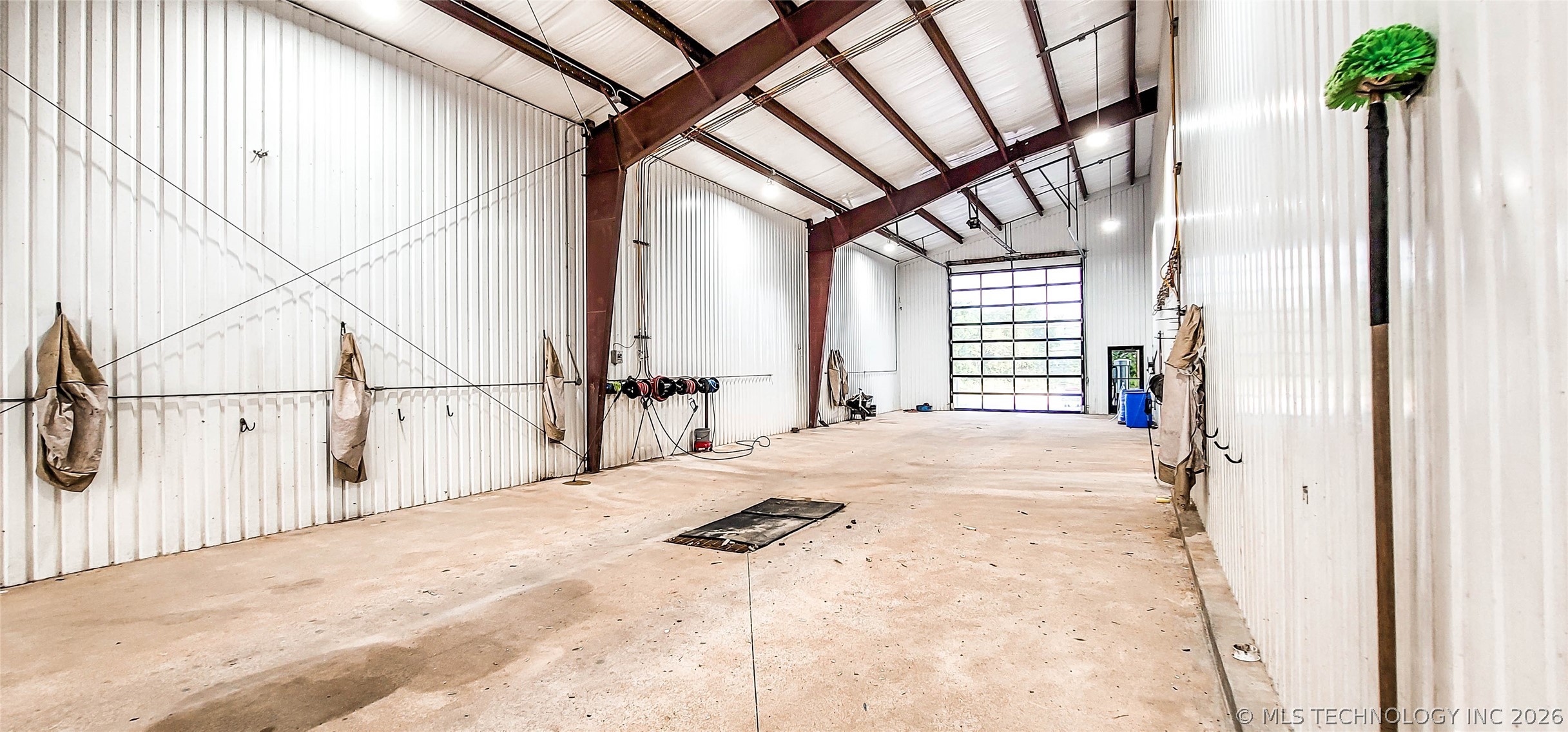 1228 W Gentry Street Checotah OK 74426