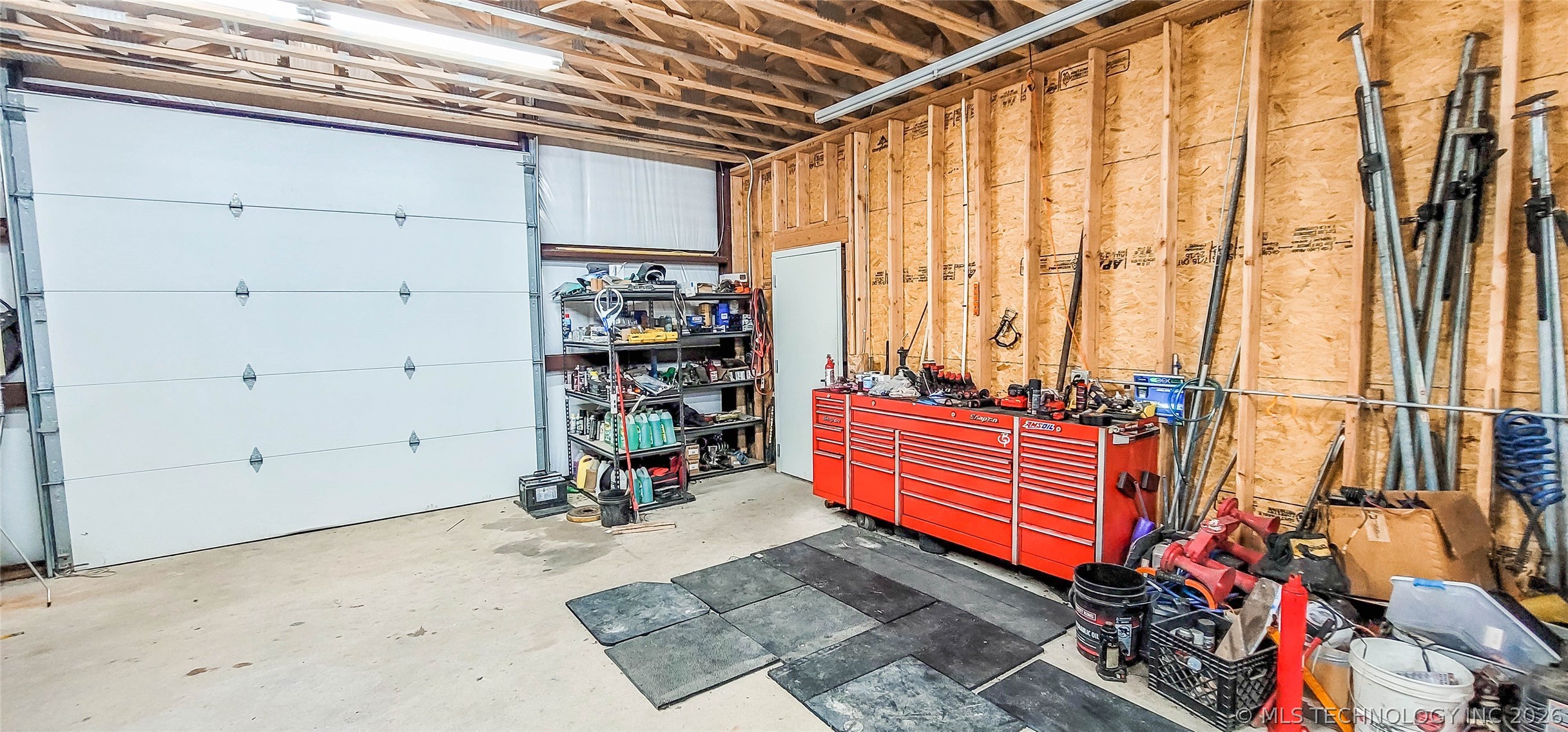 1228 W Gentry Street Checotah OK 74426