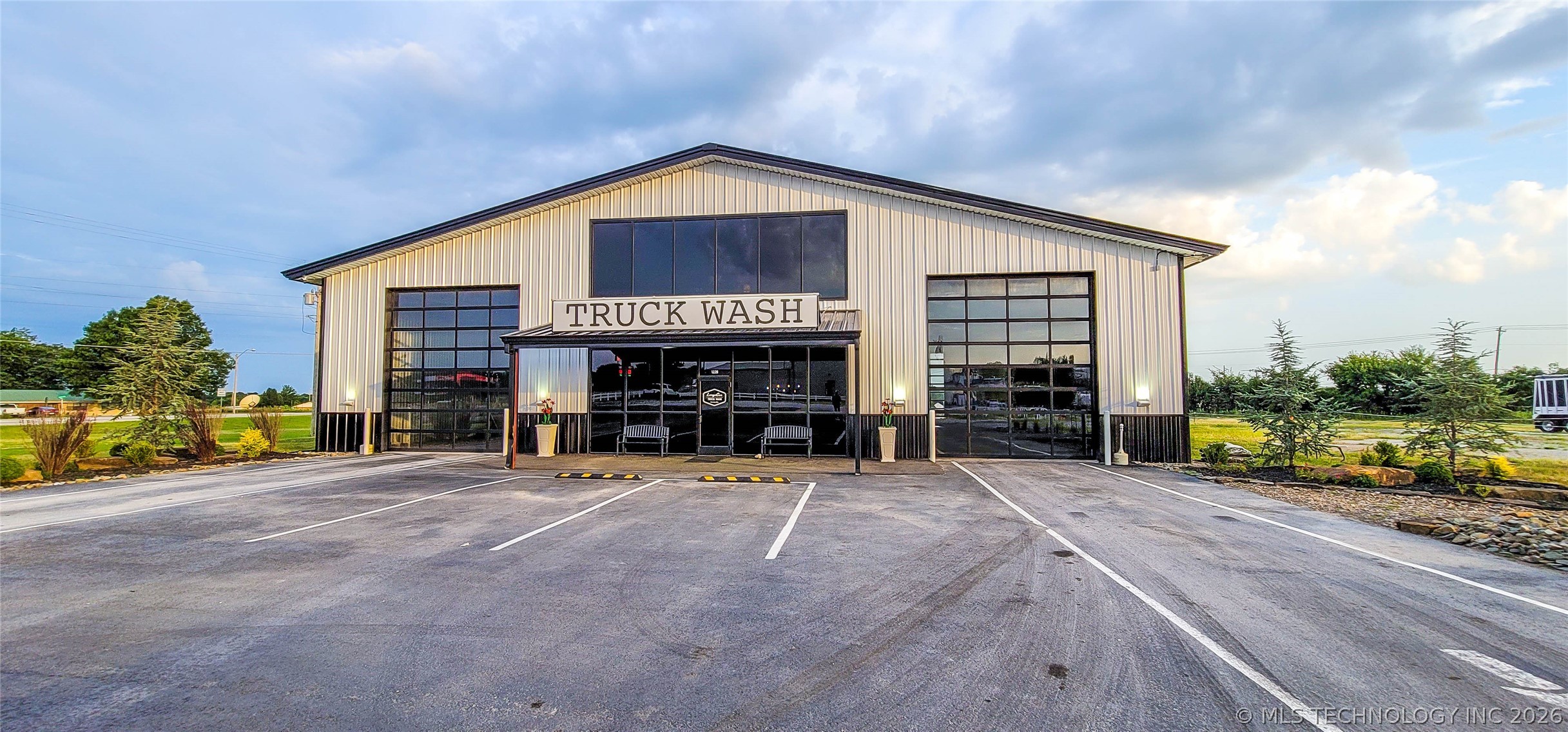 1228 W Gentry Street Checotah OK 74426