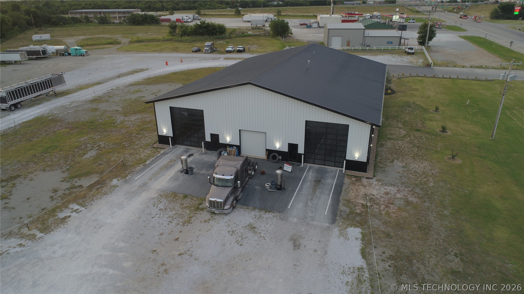 1228 W Gentry Street Checotah OK 74426