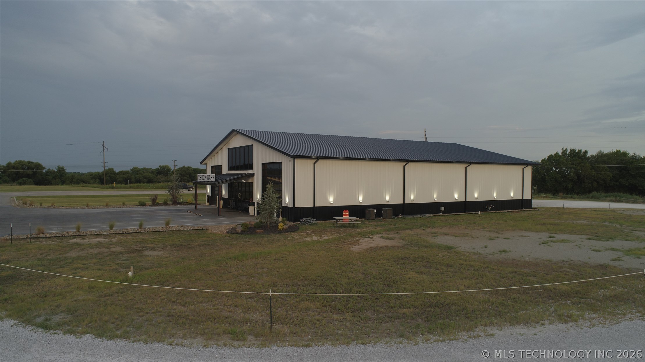 1228 W Gentry Street Checotah OK 74426
