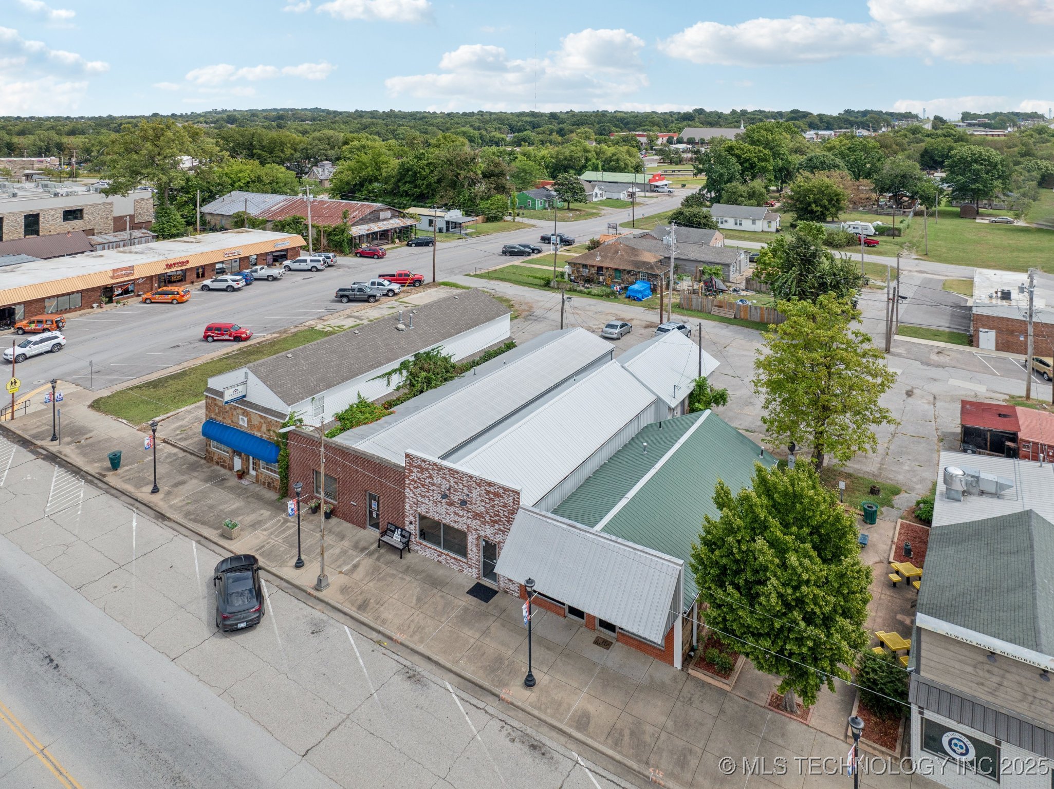 119 N Broadway Street Coweta OK 74429