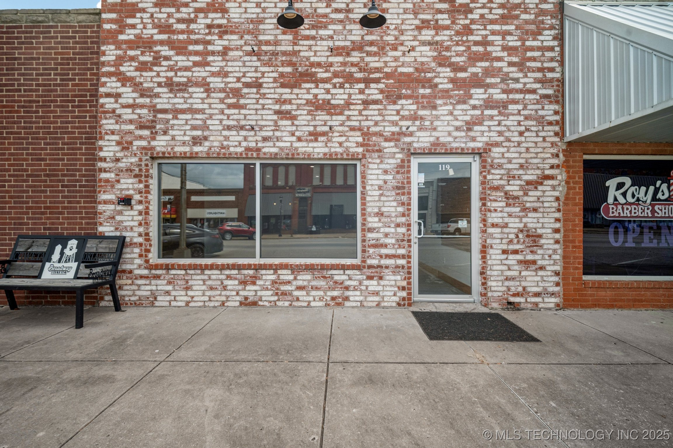 119 N Broadway Street Coweta OK 74429