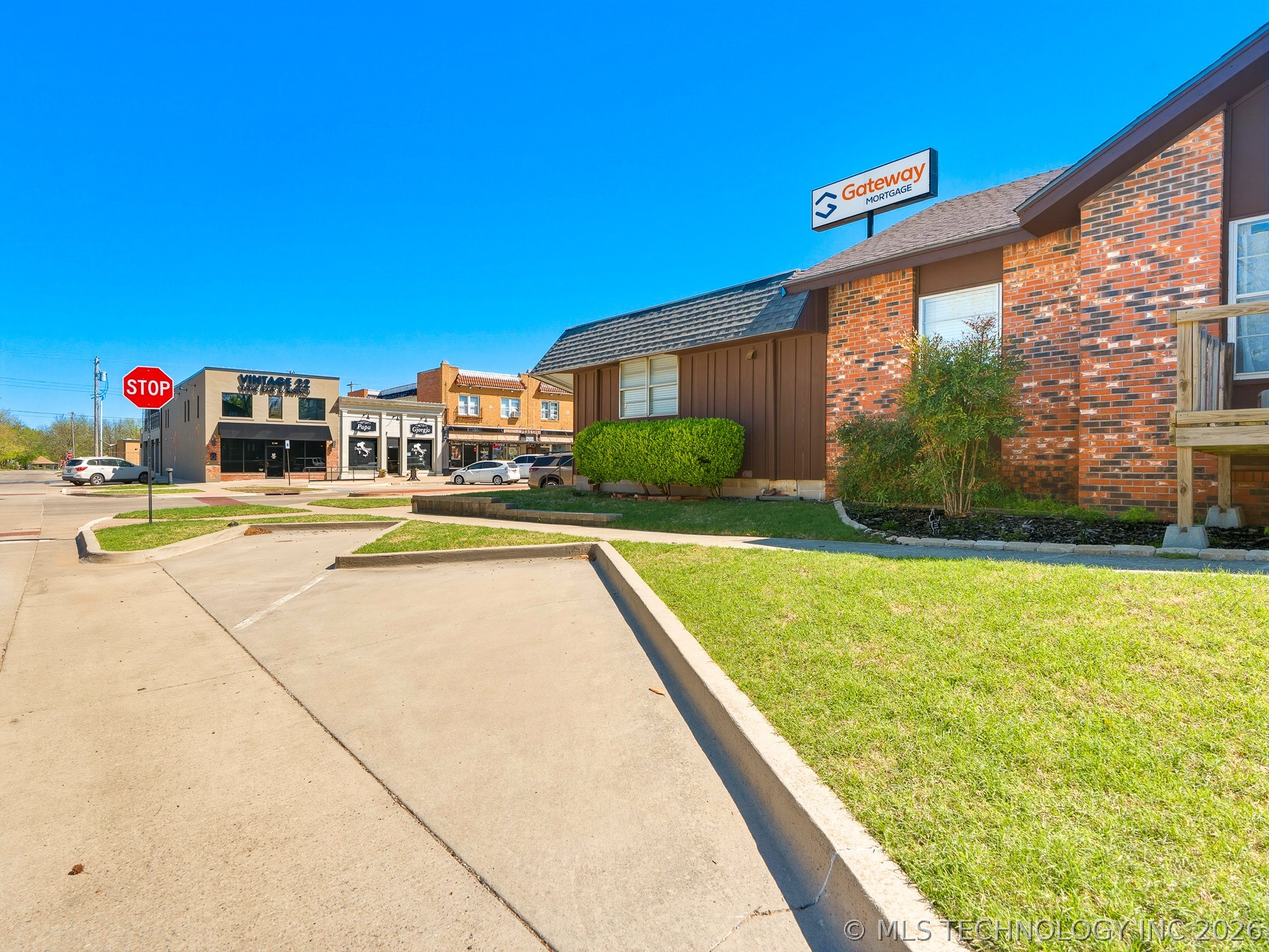 801 E Main Street Ada OK 74820