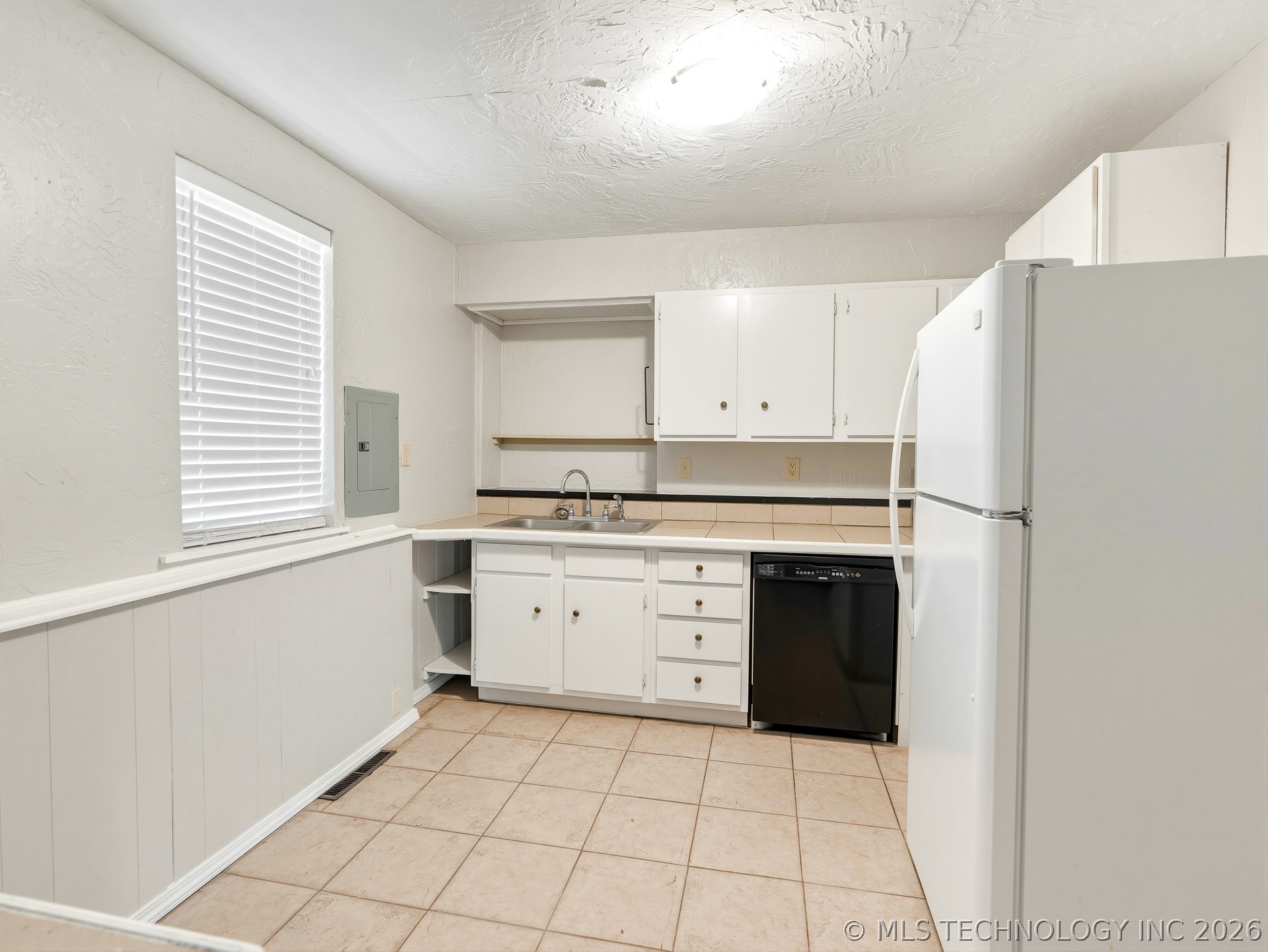 801 E Main Street Ada OK 74820