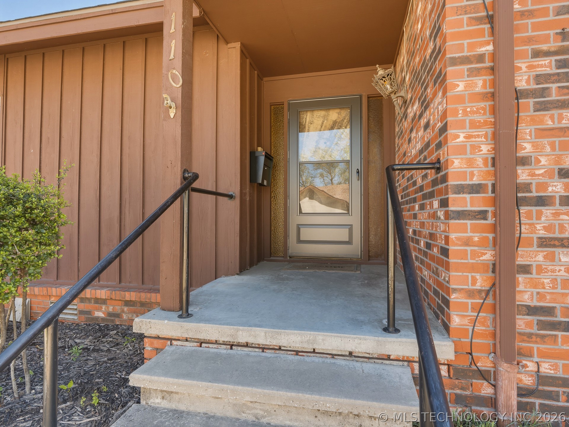 801 E Main Street Ada OK 74820