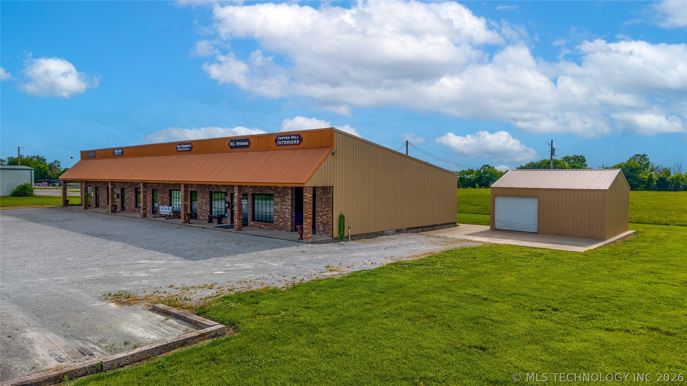 19275 S Highway 125 Highway Fairland OK 74343