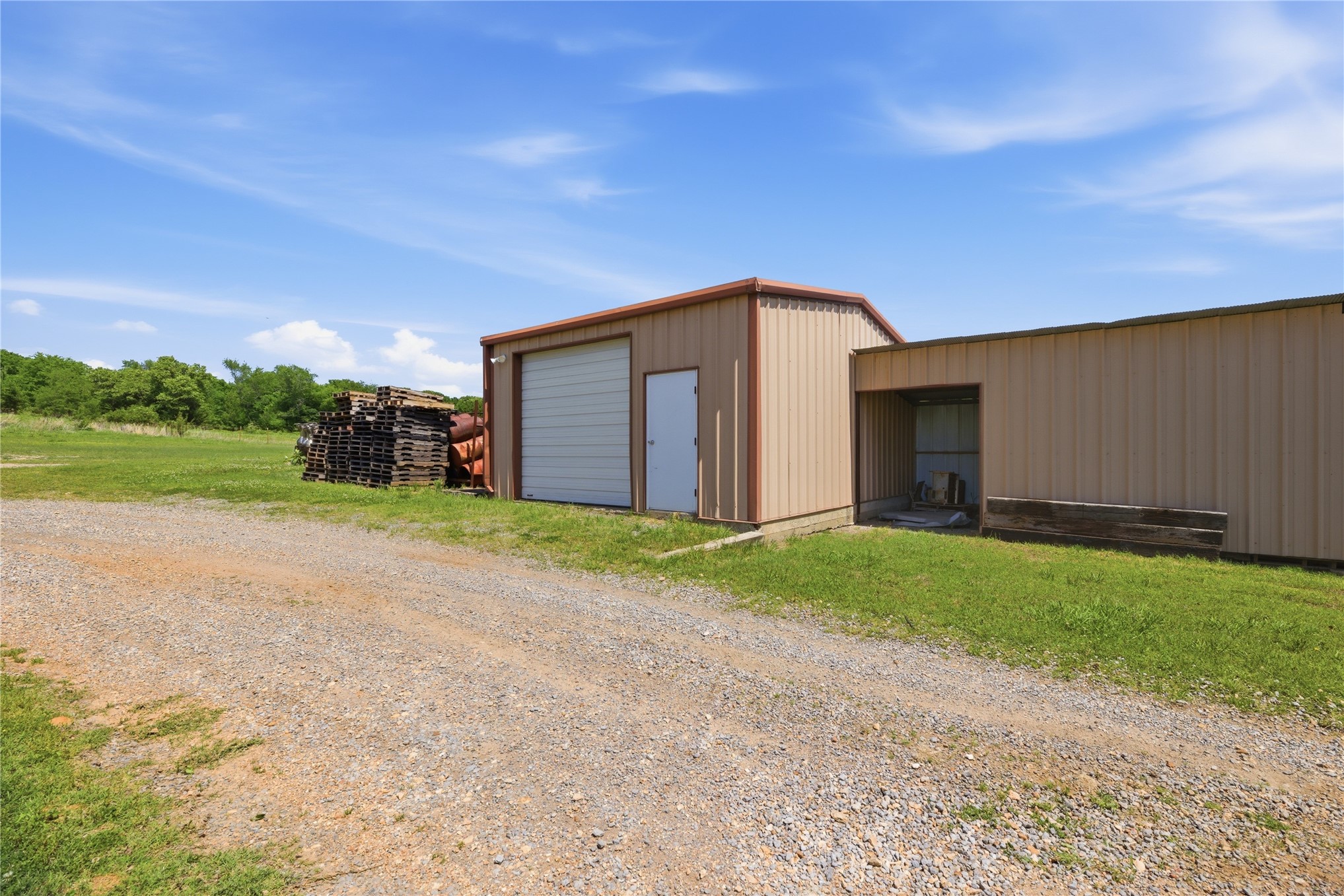 15994 N Clear Creek Road Hulbert OK 74441