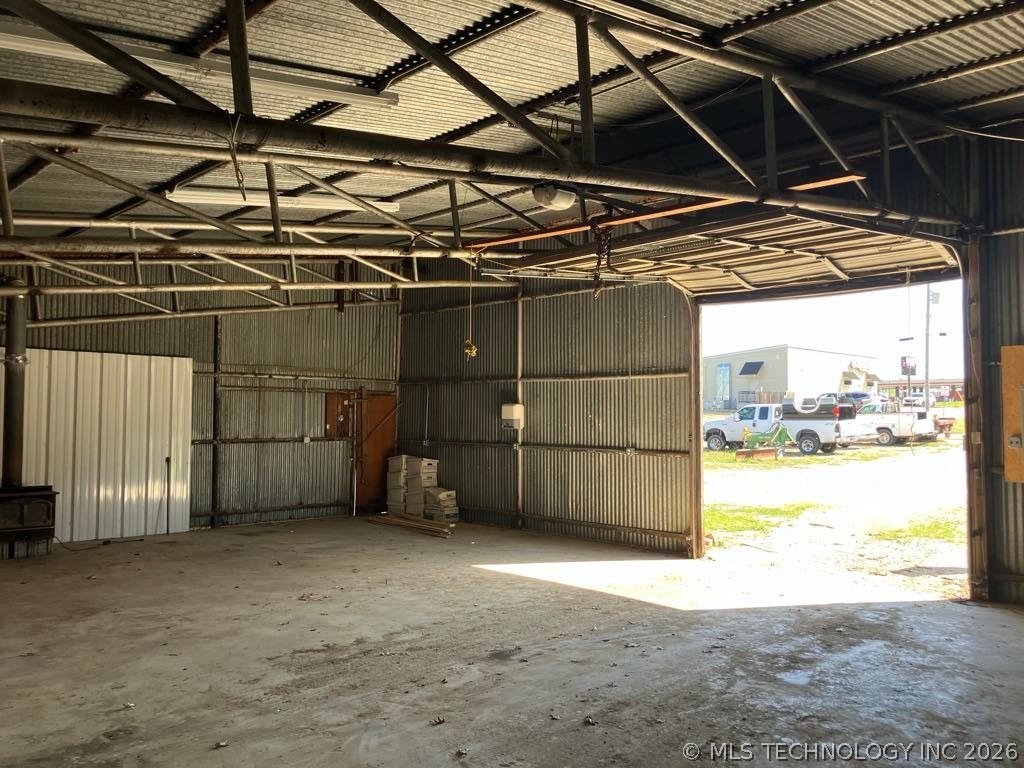 131 SE Cholwell Avenue Bartlesville OK 74006