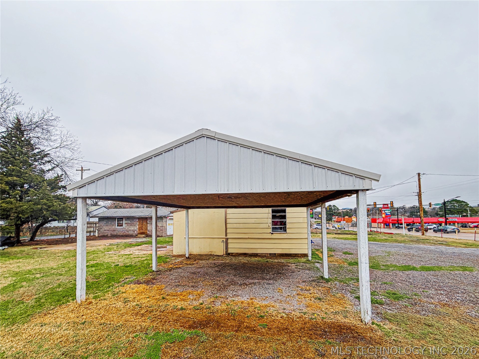 811 E Downing Street Tahlequah OK 74464