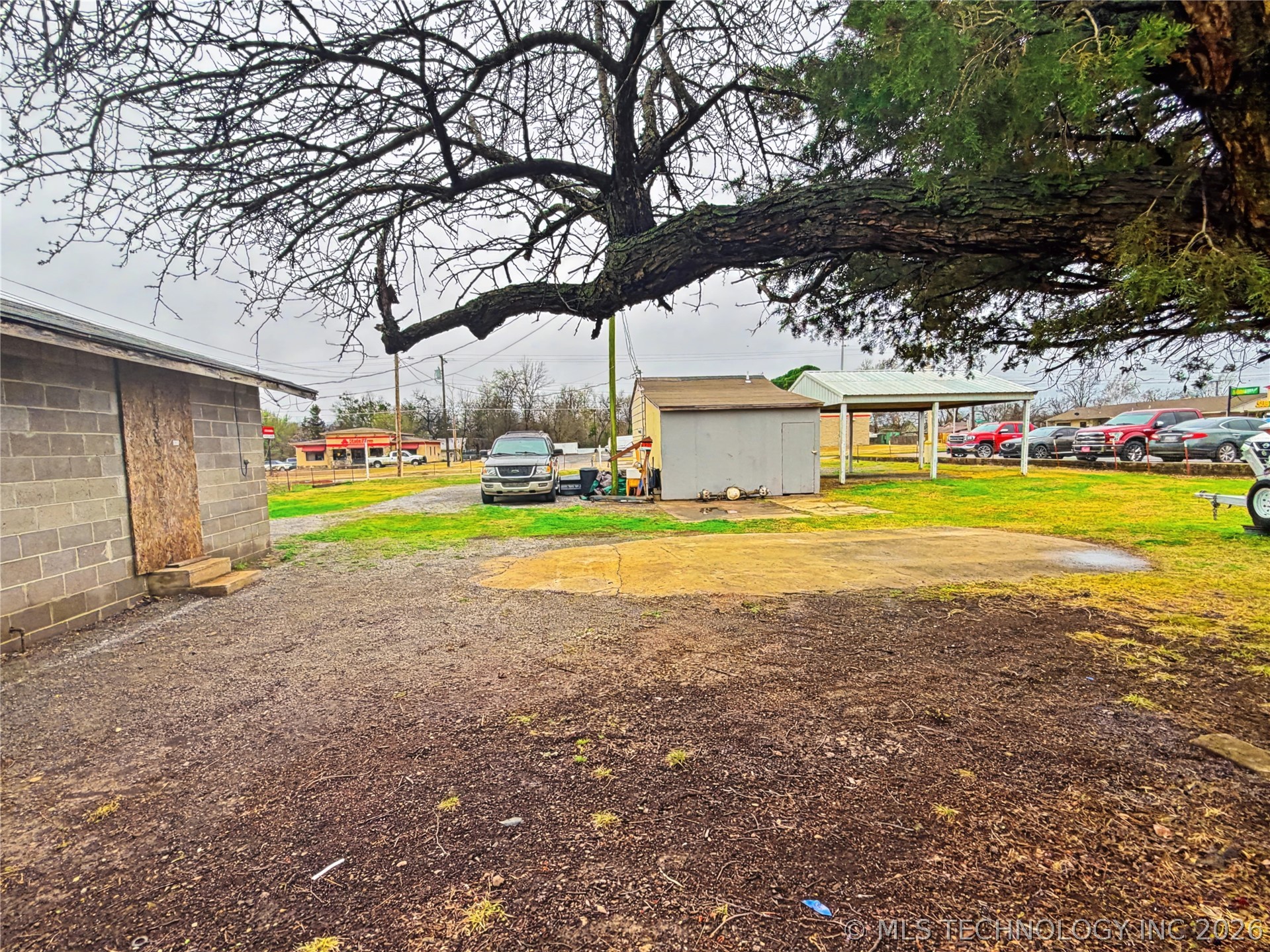 811 E Downing Street Tahlequah OK 74464