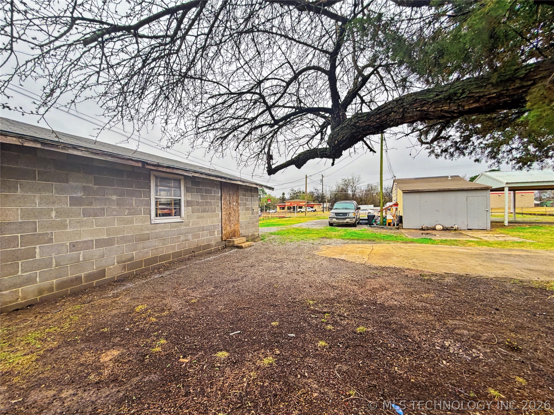 811 E Downing Street Tahlequah OK 74464