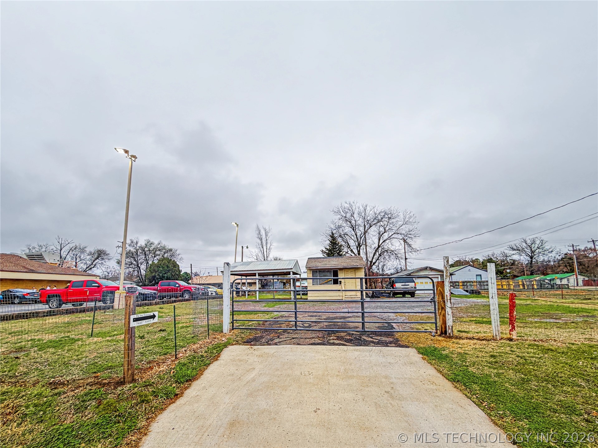 811 E Downing Street Tahlequah OK 74464