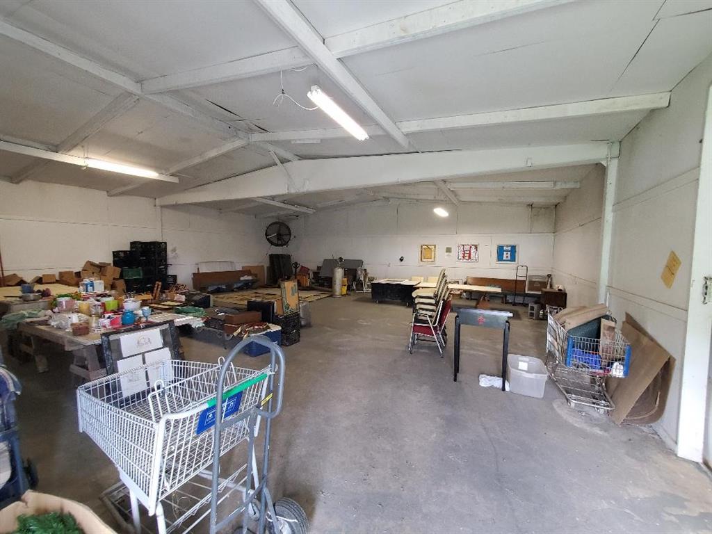 225 E Columbia Street Okemah OK 74859