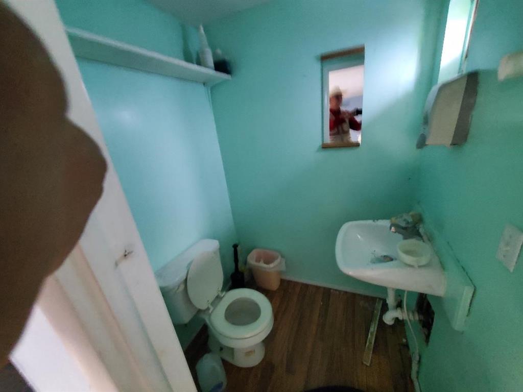 225 E Columbia Street Okemah OK 74859