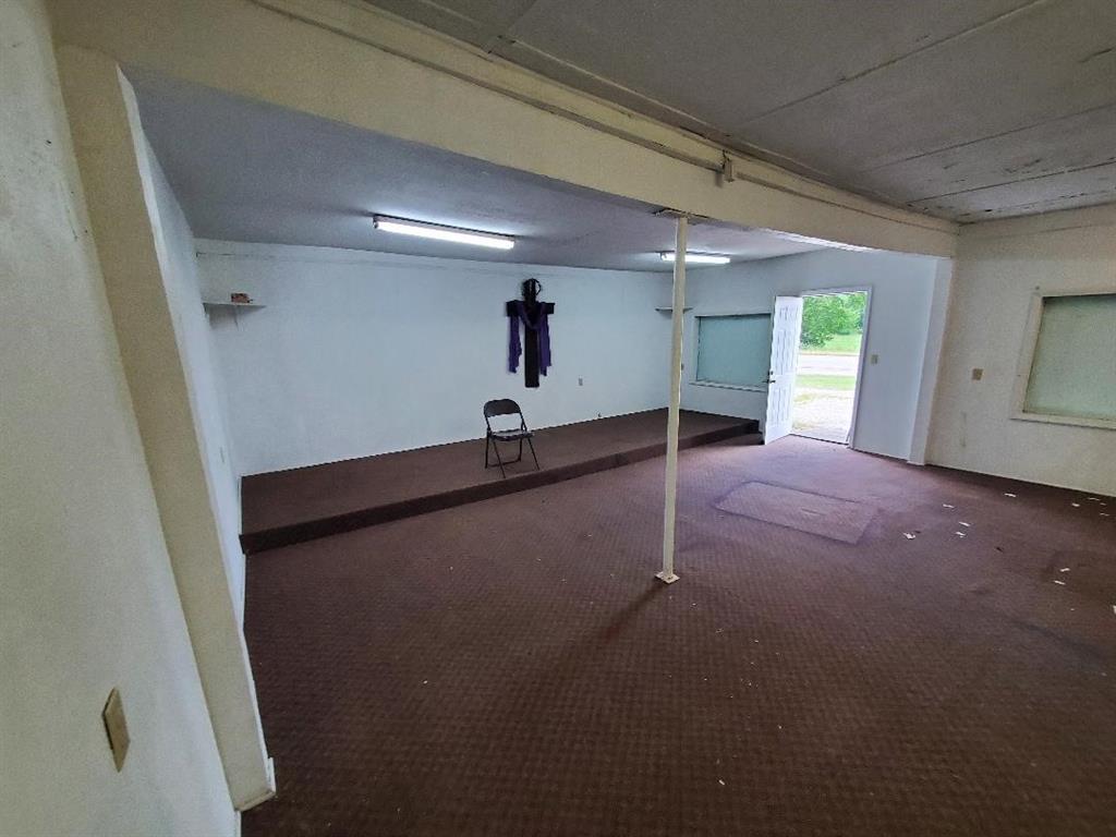 225 E Columbia Street Okemah OK 74859