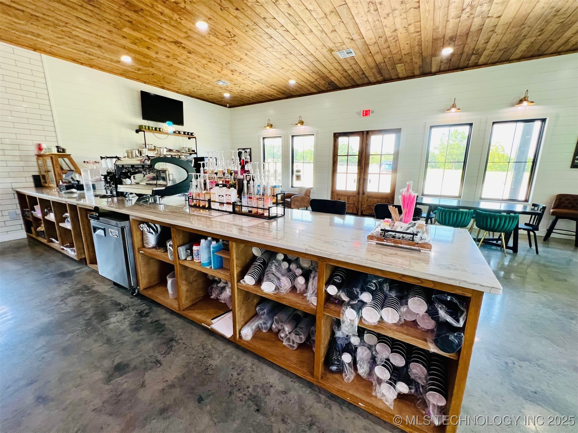 211 W Highway 70 Madill OK 73446