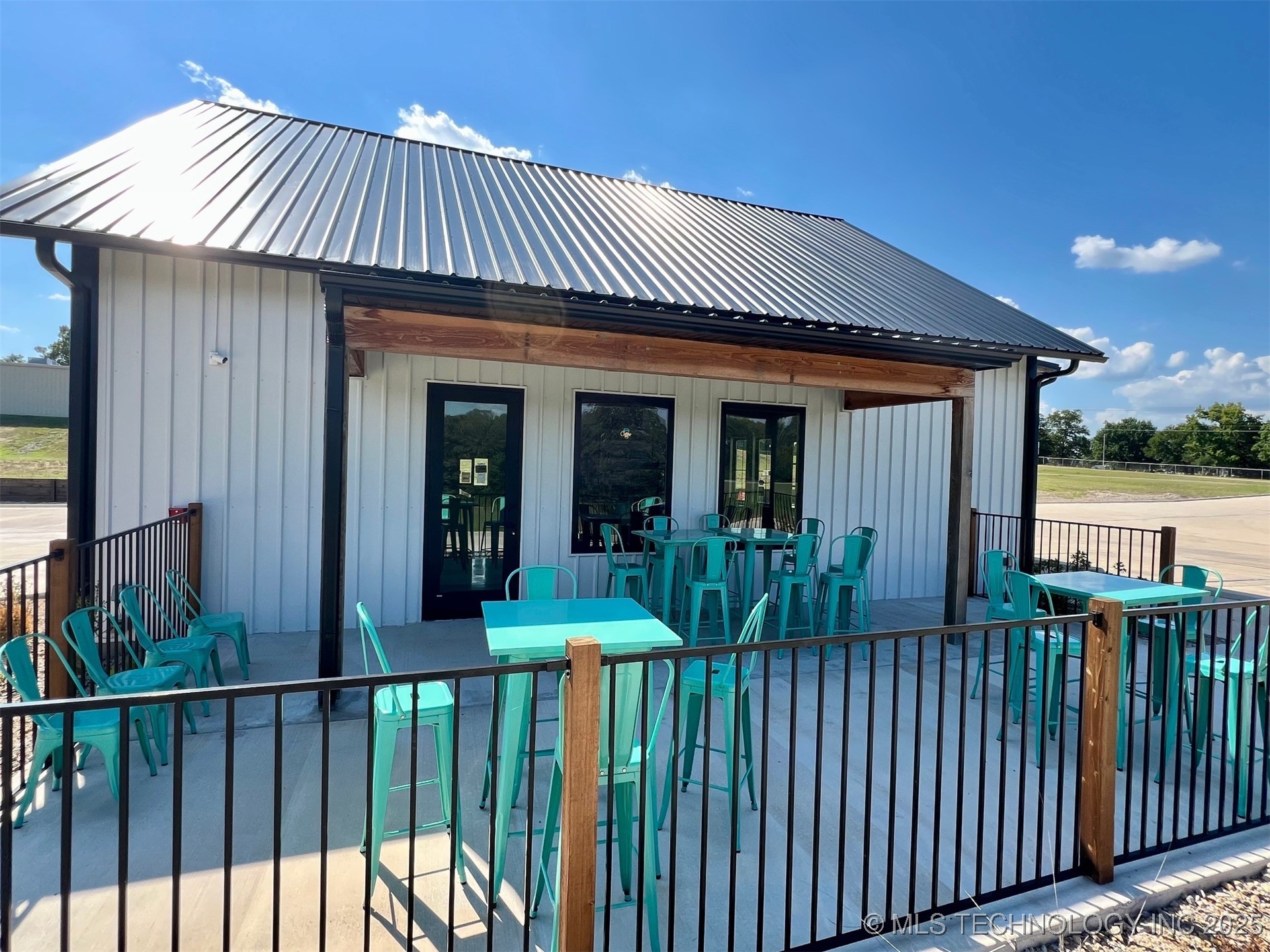 211 W Highway 70 Madill OK 73446