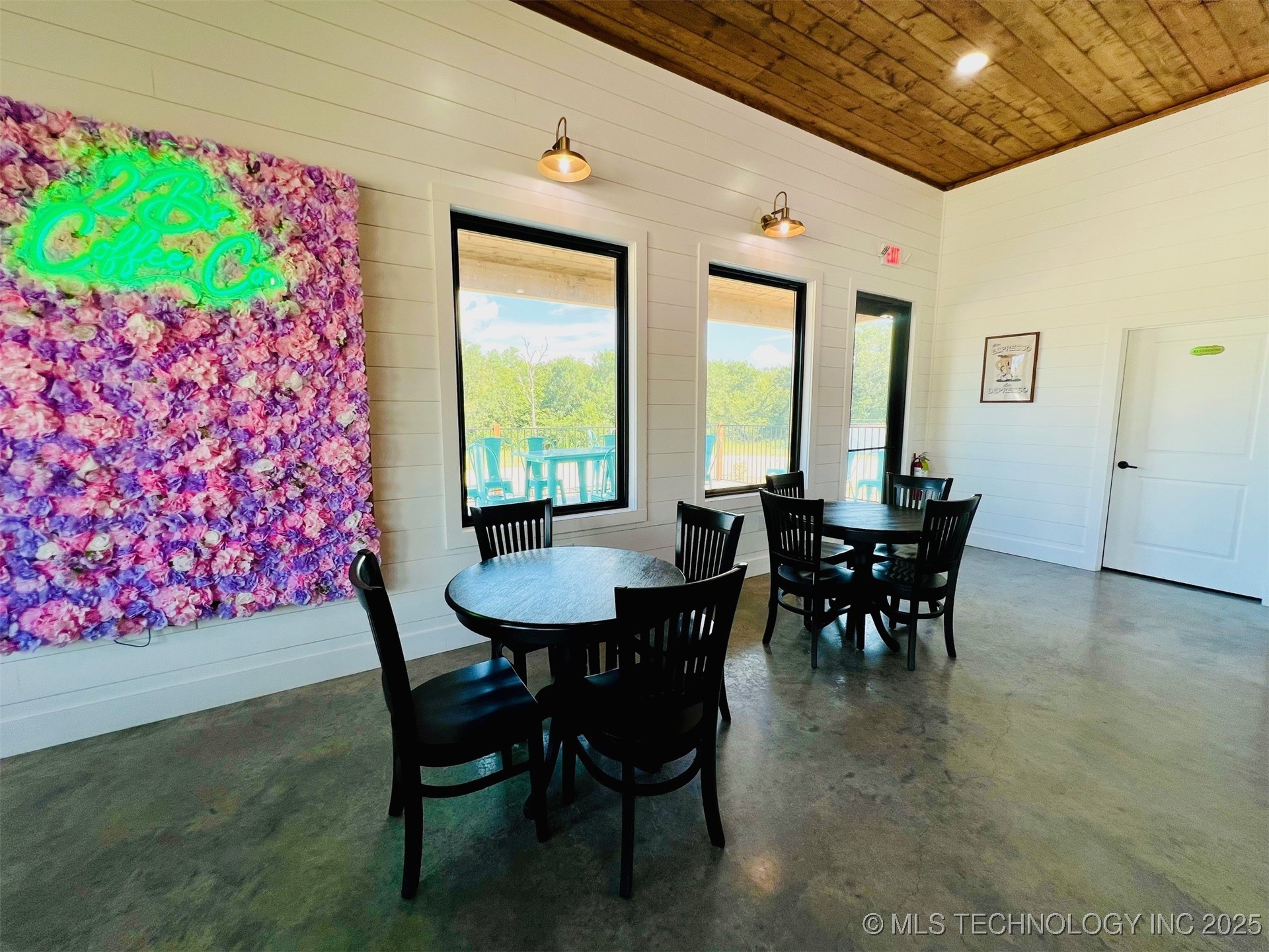 211 W Highway 70 Madill OK 73446