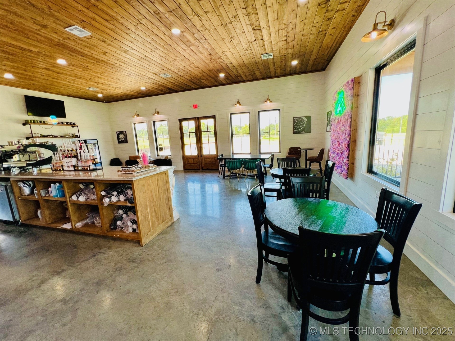 211 W Highway 70 Madill OK 73446