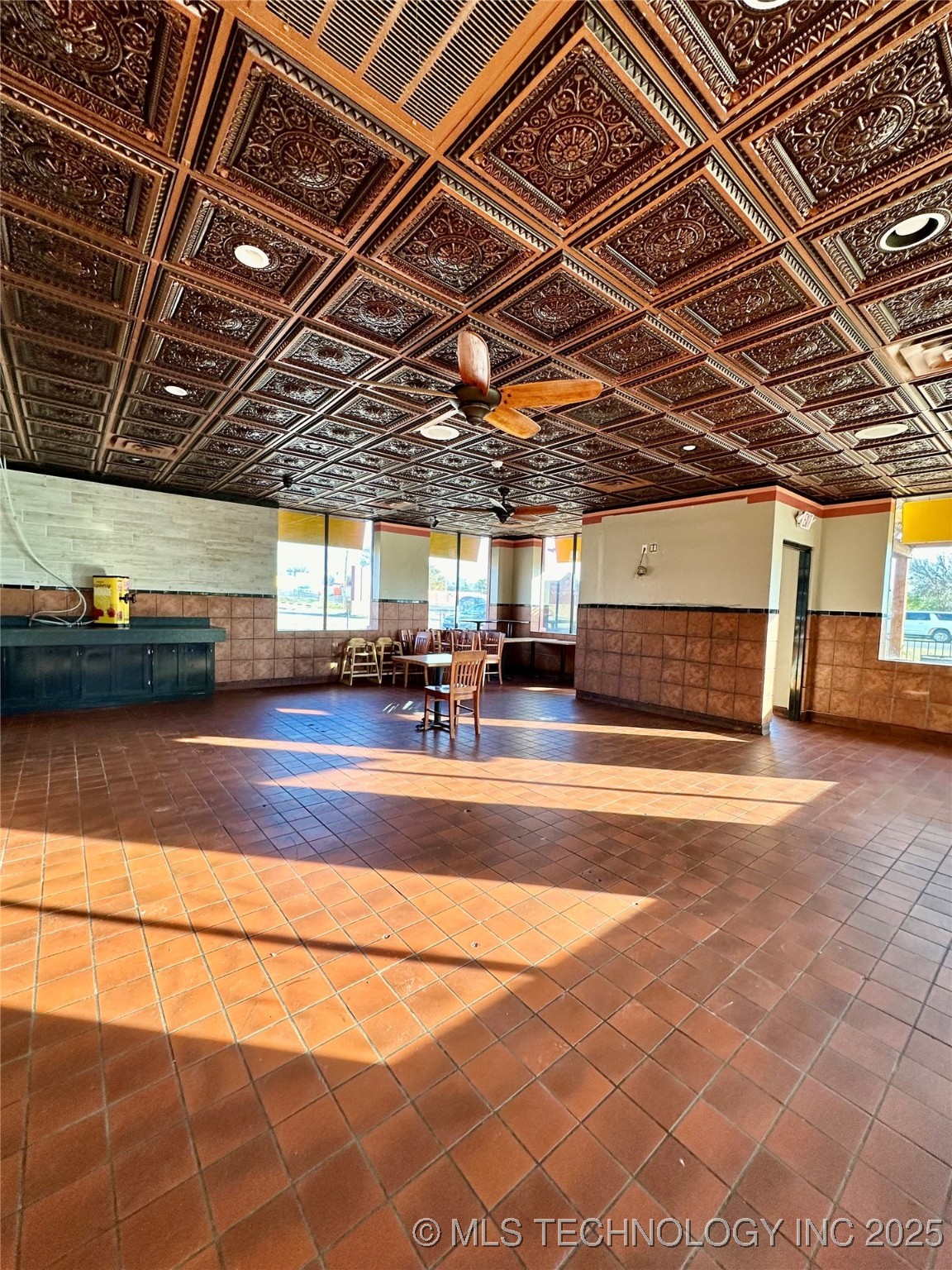 1906 W Broadway Sulphur OK 73086