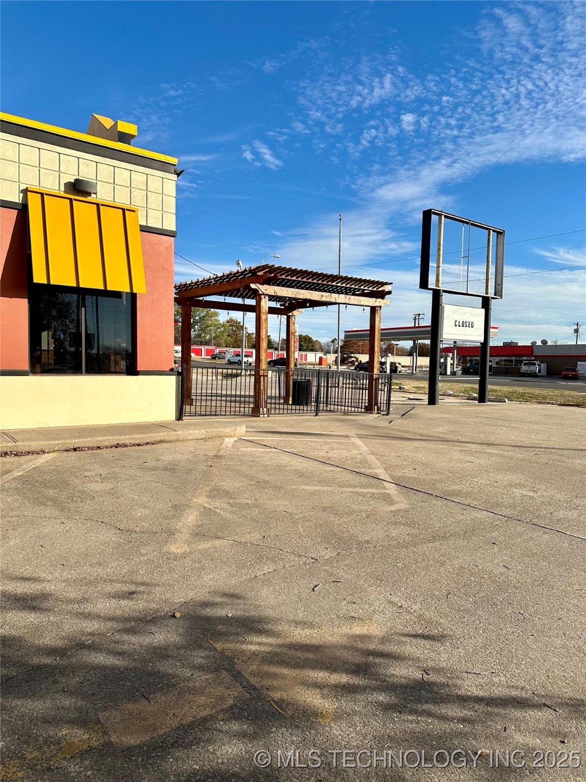 1906 W Broadway Sulphur OK 73086